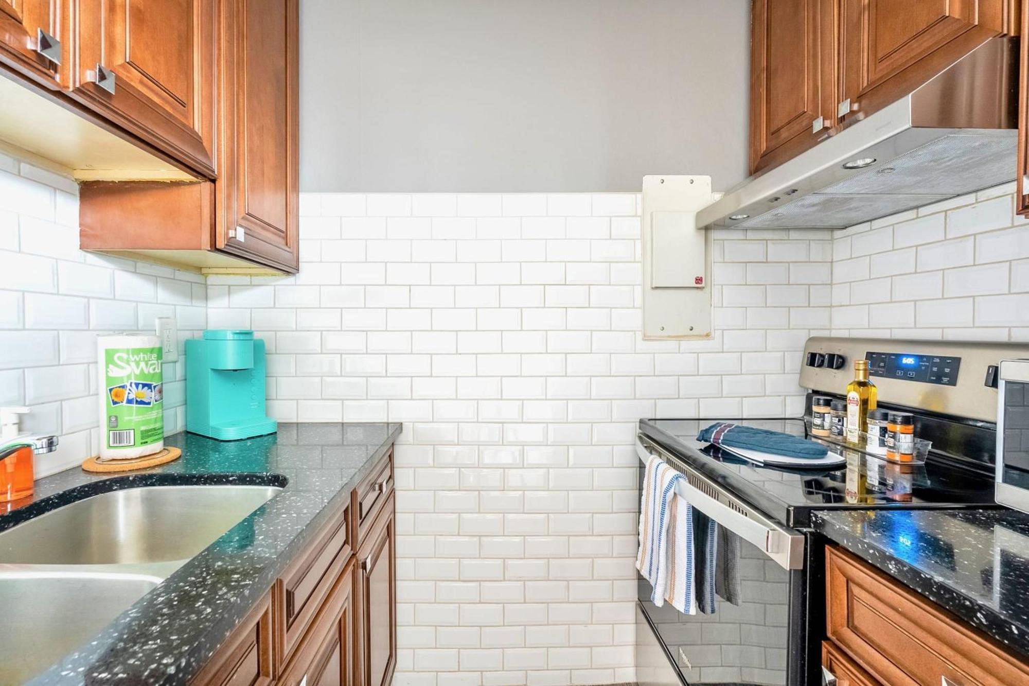 شقة Newly Renovated 2Br Unit In Glenview West هاميلتون المظهر الخارجي الصورة